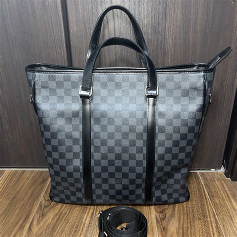 LOUIS VUITTON Damier Graphite Tadao 863719 .